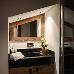 Résidence Grandes Bosses - Beau Penthouse Au Charme Montagnard Mae-5844 * Courchevel